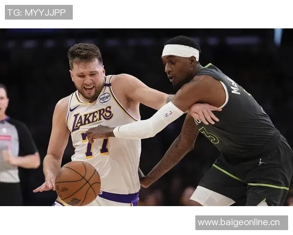 夏季训练不放松麦克丹尼尔斯运球节奏感十足轻松命中撤步三分球