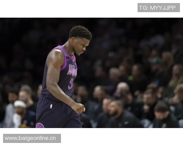 华子运球失误引发怒火三分绝杀小白终结比赛悬念